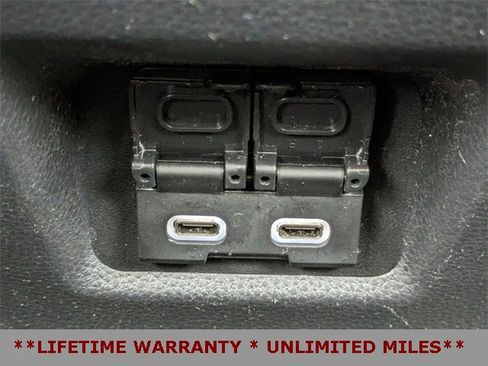 Used 2024 Toyota RAV4 Limited image 22