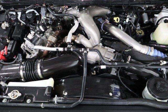 Used 2022 Ford F450 Platinum w/ FX4 Off-Road Package AWD/4WD image 77