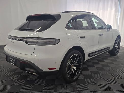 Certified 2023 Porsche Macan AWD/4WD image 7
