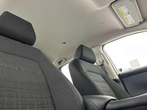 Used 2026 Honda HR-V LX image 16
