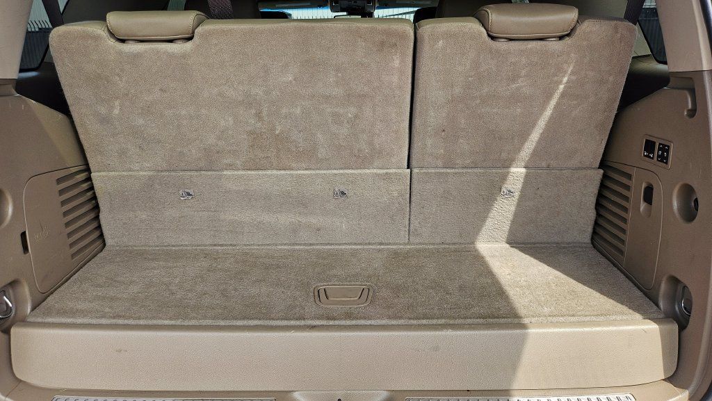 Used 2019 GMC Yukon SLT w/ Premium Edition RWD image 15