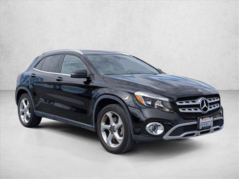 Used 2018 Mercedes-Benz GLA 250 image 3