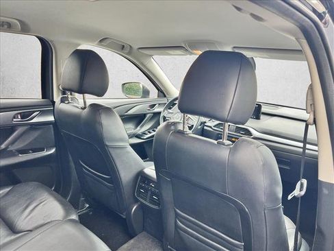 Used 2018 MAZDA CX-9 Touring image 20