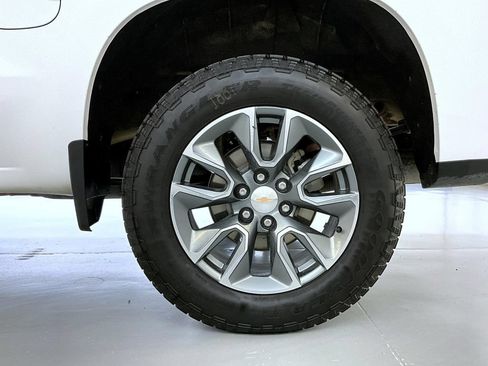 Certified 2025 Chevrolet Silverado 1500 LT w/ All Star Edition Plus AWD/4WD image 22