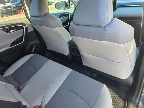 Used 2025 Toyota RAV4 Limited w/ Advanced Technology Package image 28