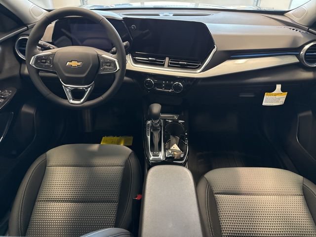 New 2026 Chevrolet Trax LT w/ Driver Confidence Package FWD image 32