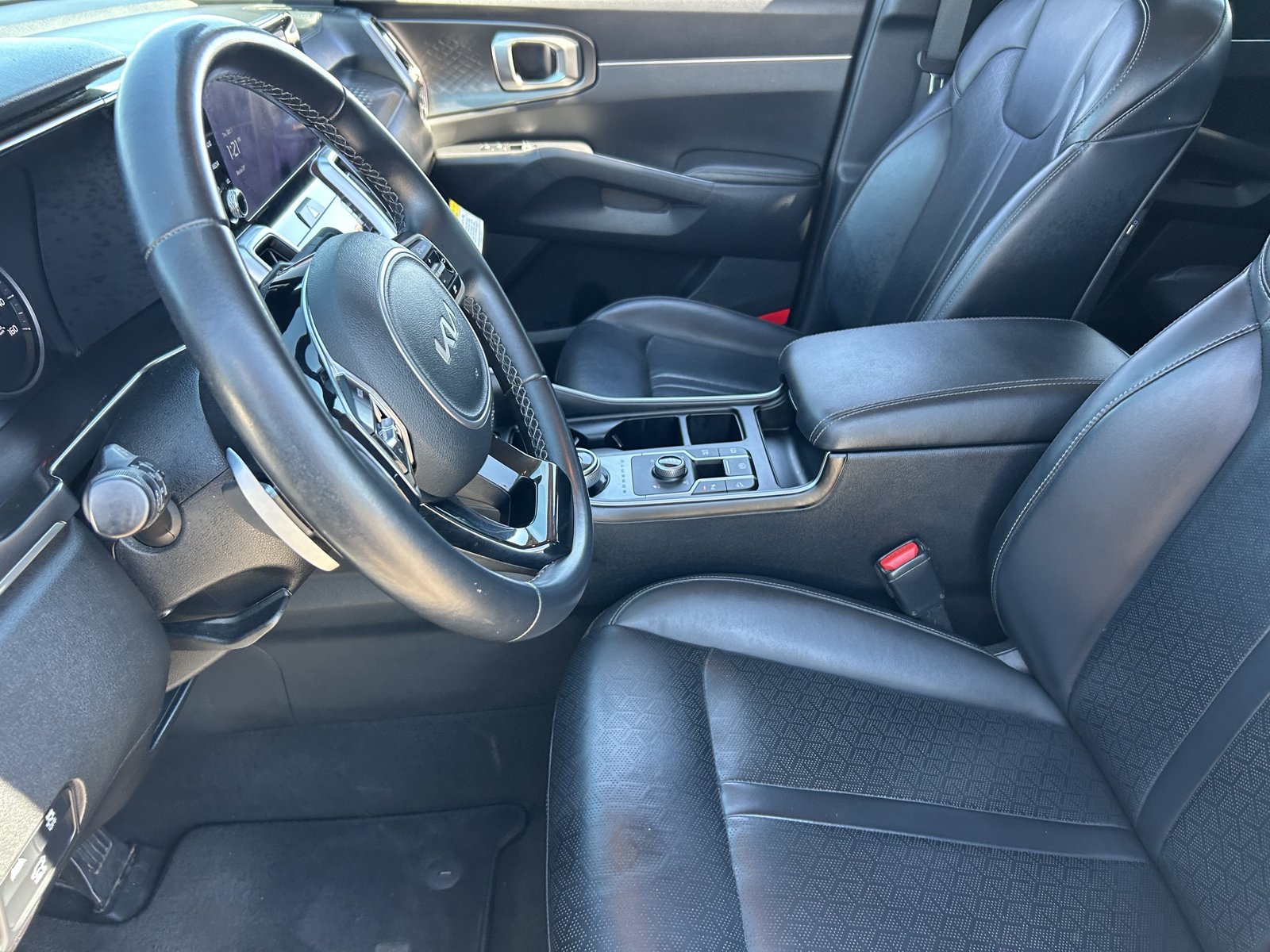 Used 2023 Kia Sorento EX AWD/4WD image 30
