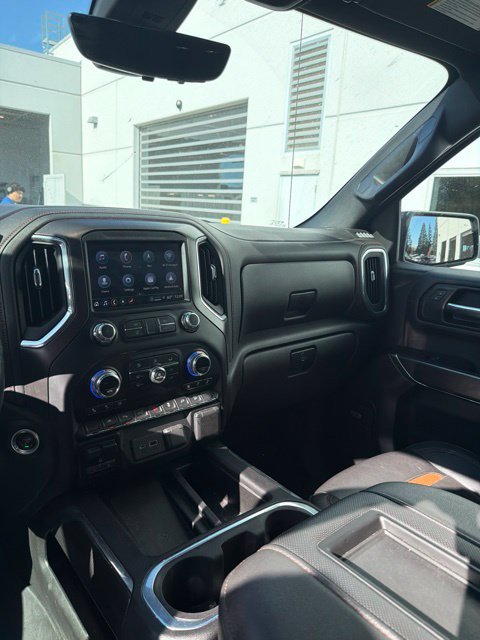 Used 2022 GMC Sierra 1500 AT4 w/ AT4 Premium Package AWD/4WD image 10