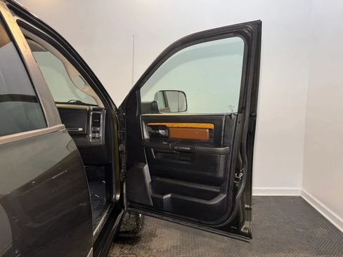 Used 2013 RAM 2500 Longhorn w/ Convenience Group AWD/4WD image 27