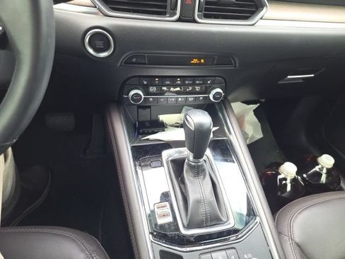Used 2023 MAZDA CX-5 Signature AWD/4WD image 12