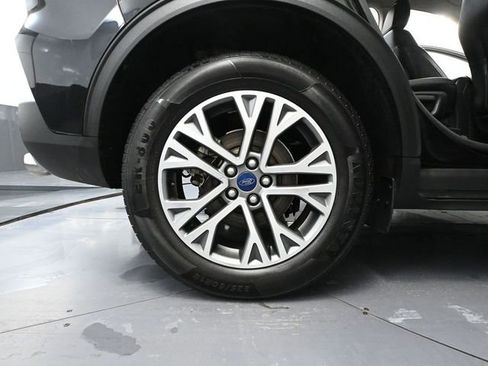 Used 2021 Ford Escape SEL image 14