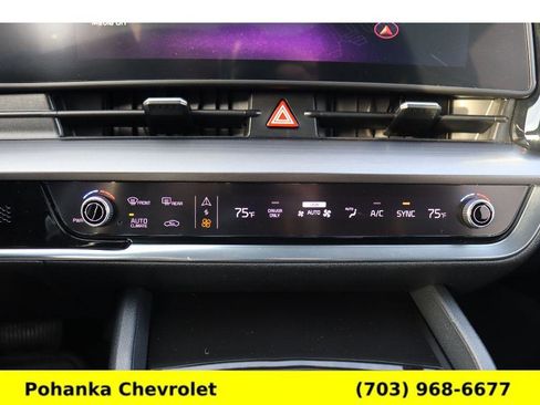 Used 2023 Kia Sportage EX w/ EX Premium Package image 16