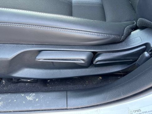 Used 2023 Honda Civic Sport image 16