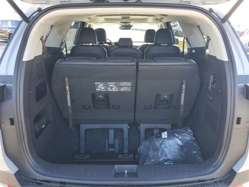 New 2026 Kia Carnival SX image 30