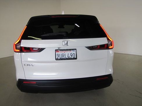Certified 2025 Honda CR-V LX image 23