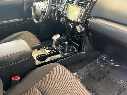 Certified 2024 Toyota 4Runner TRD Off-Road image 17