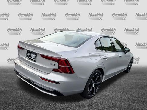 Certified 2024 Volvo S60 B5 Core AWD/4WD image 10