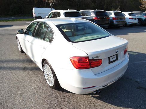 Used 2015 BMW 328i Sedan RWD image 3