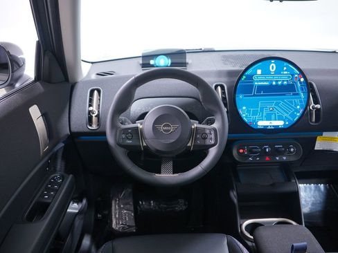 Used 2025 MINI Cooper Countryman S image 11