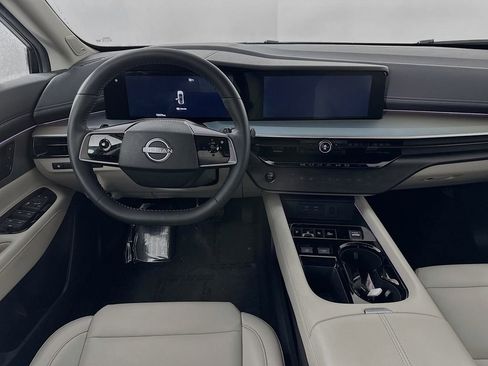 Certified 2025 Nissan Murano SL w/ Cargo Package image 32