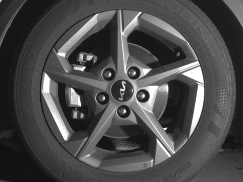 Used 2025 Kia K4 LXS image 12