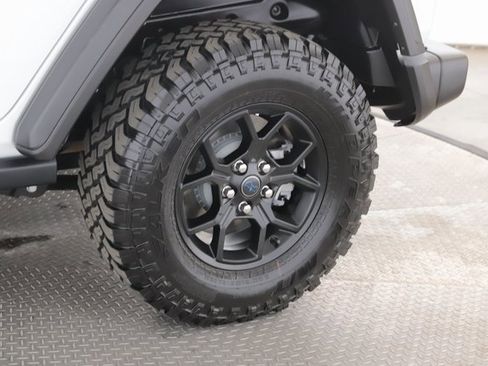 Used 2025 Jeep Wrangler Unlimited Sport S 4xe image 14