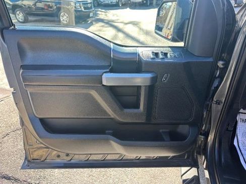 Used 2018 Ford F150 XLT w/ Equipment Group 302A Luxury image 15