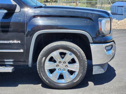 Used 2017 GMC Sierra 1500 SLT AWD/4WD image 10