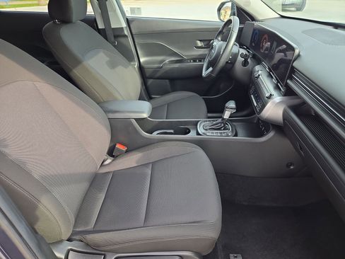 Used 2025 Hyundai Kona SEL FWD image 31