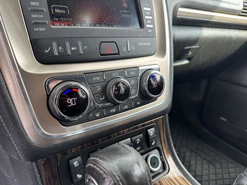 Used 2016 GMC Acadia Denali image 30
