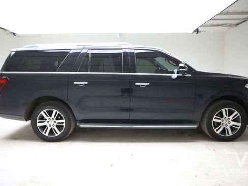 Used 2023 Ford Expedition Max Limited AWD/4WD image 5