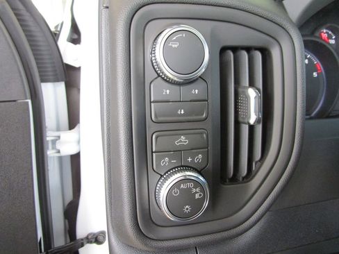New 2026 GMC Sierra 3500 Pro w/ Convenience Package AWD/4WD image 19