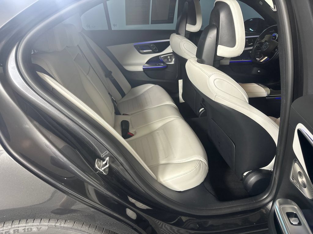 Certified 2024 Mercedes-Benz C 300 4MATIC Sedan image 17