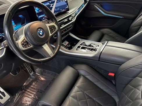 Used 2024 BMW X5 xDrive50e w/ M Sport Package AWD/4WD image 4