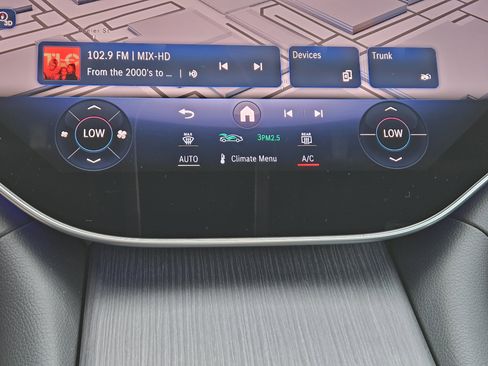 Used 2023 Mercedes-Benz EQS 580 4MATIC Sedan image 20