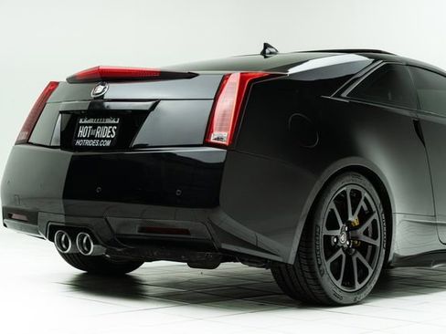 Used 2014 Cadillac CTS V image 14