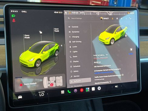 Used 2025 Tesla Model Y Performance AWD/4WD image 53