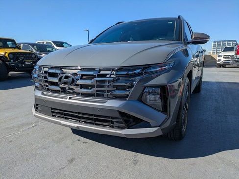 Used 2025 Hyundai Tucson Limited image 6