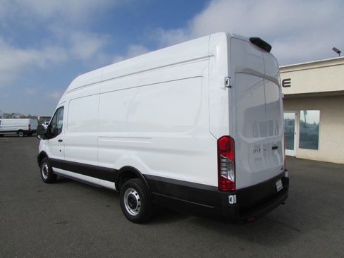 Used 2023 Ford Transit 250 148 High Roof Extended w/ Load Area Protection Package image 8