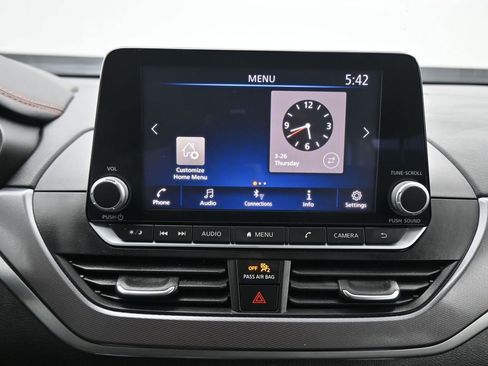 Used 2023 Nissan Altima 2.5 SR image 18