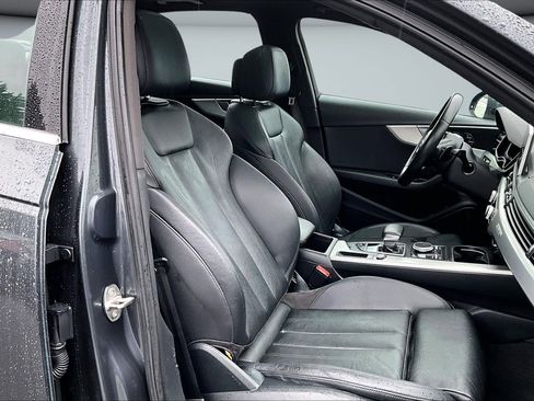 Used 2017 Audi A4 2.0T Prestige w/ Prestige Package image 29