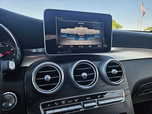 Used 2018 Mercedes-Benz GLC 300 4MATIC image 13