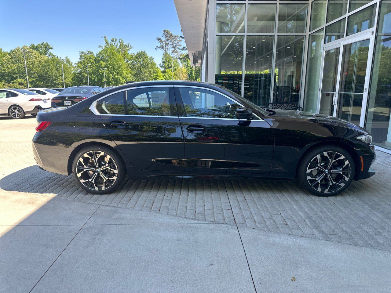 New 2026 BMW 330i Sedan w/ Convenience Package RWD image 5