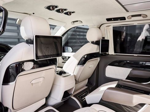 Used 2021 Mercedes-Benz Metris Passenger w/ Premium Safety Package image 44