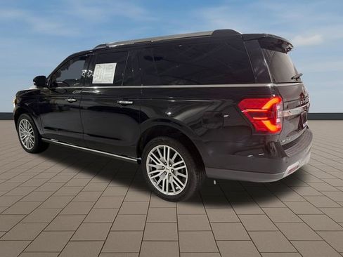 Used 2022 Ford Expedition Max Limited image 5
