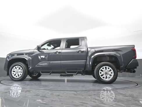 Used 2024 Toyota Tacoma SR5 RWD image 56