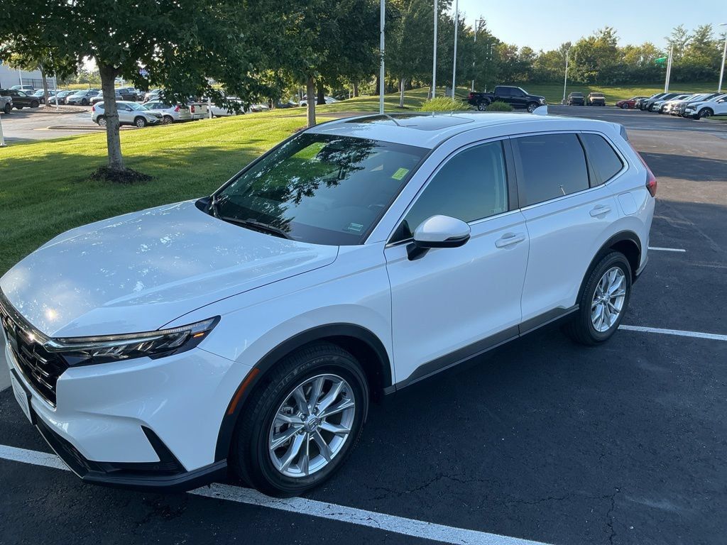 Used 2024 Honda CR-V EX-L image 5