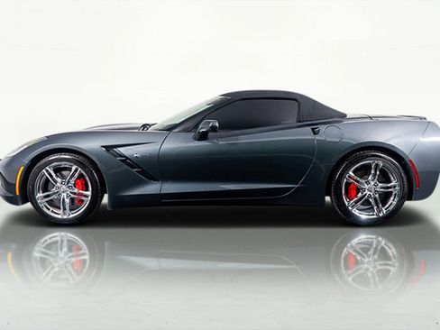 Used 2017 Chevrolet Corvette Stingray Convertible w/ 2LT Preferred Equipment Group image 11