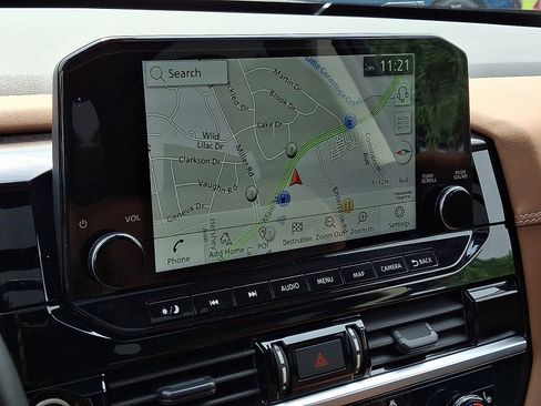 Certified 2023 Nissan Pathfinder Platinum w/ Black Appearance Package image 21