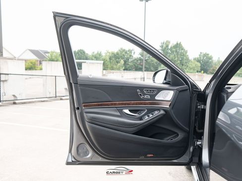 Used 2019 Mercedes-Benz S 63 AMG S 4MATIC Sedan image 44